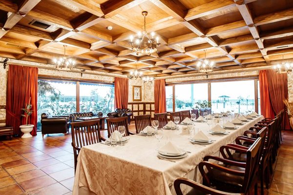 Restaurant Ambiances